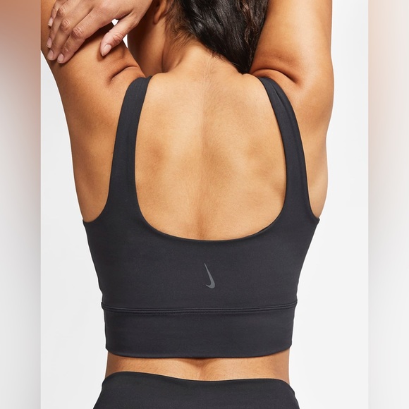 Nike Yoga Luxe Top